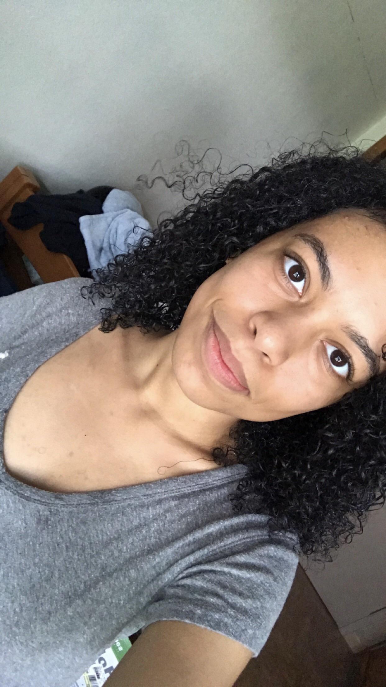 files/black-mom-and-biracial-dad-v0-mgk0udlv49c71.jpg